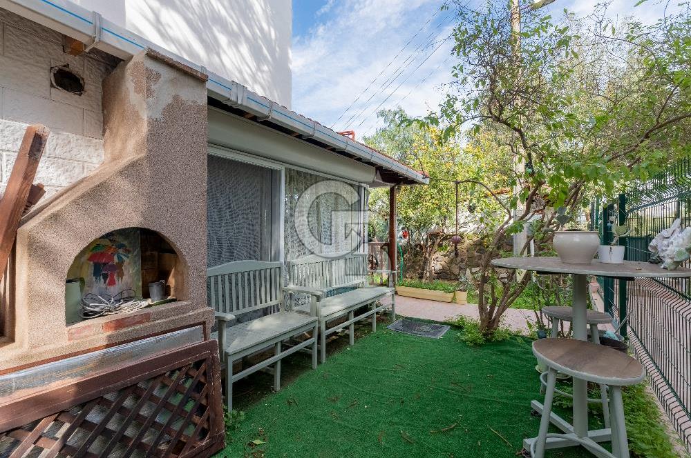 Çeşme Ildır Komple Deniz Manzaralı Satılık 4+1 Villa