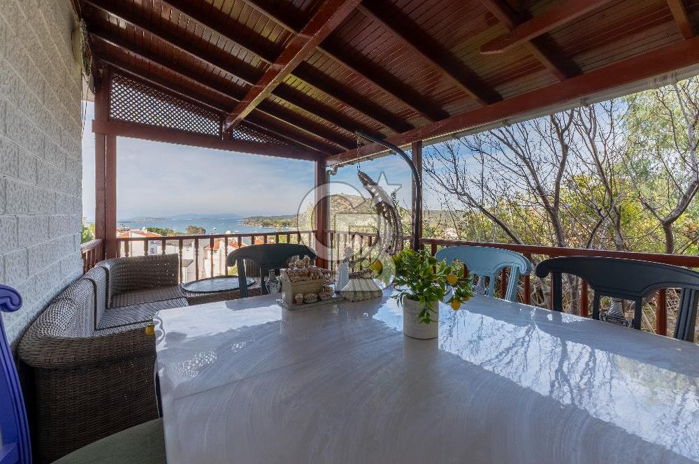 Çeşme Ildır Komple Deniz Manzaralı Satılık 4+1 Villa