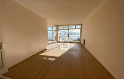 KARŞIYAKA YALISINDA MUHTEŞEM DENİZ MANZARALI, KİRALIK 4+1 DAİRE