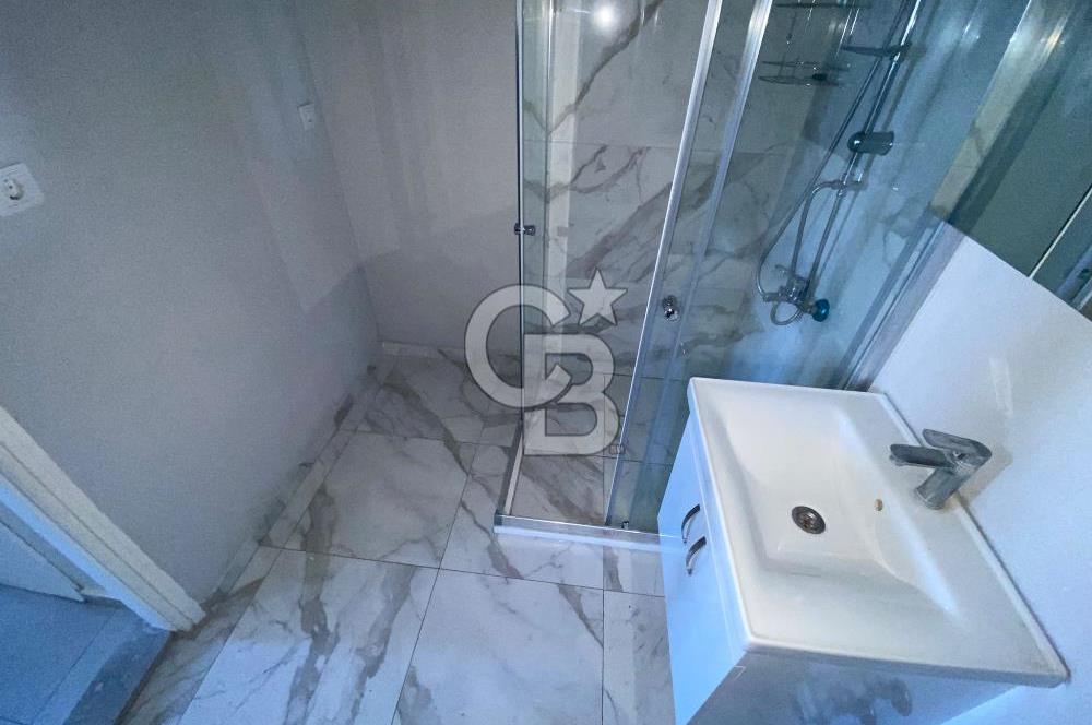 KARŞIYAKA YALISINDA MUHTEŞEM DENİZ MANZARALI, KİRALIK 4+1 DAİRE