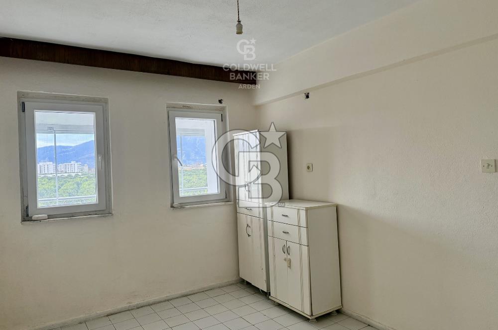 FİNİKE DE CB ARDEN DEN DENİZE YÜRÜME MESAFESİNDE SATILIK DAİRE