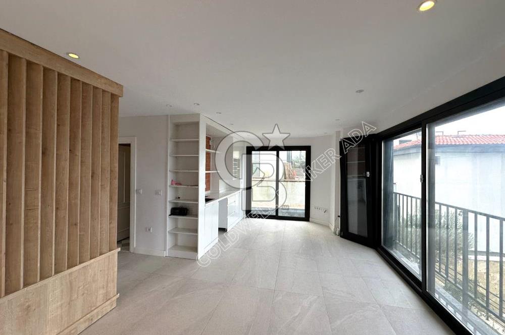 SOĞUCAK KUŞADASI’NDA SATILIK DENİZ MANZARALI ÖZEL HAVUZLU 3+2 TRİPLEKS VİLLA