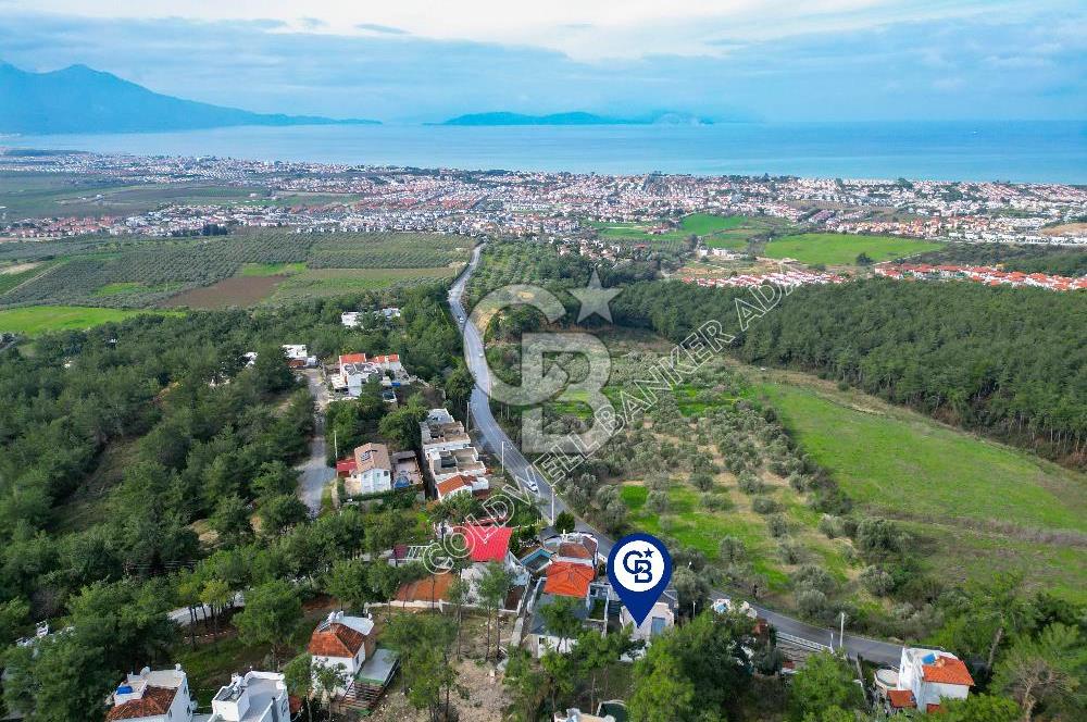 SOĞUCAK KUŞADASI’NDA SATILIK DENİZ MANZARALI ÖZEL HAVUZLU 3+2 TRİPLEKS VİLLA