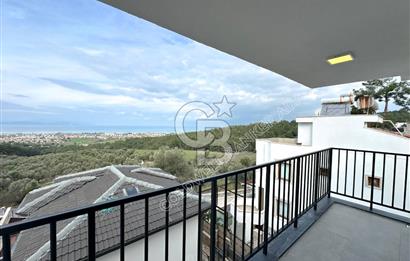 SOĞUCAK KUŞADASI’NDA SATILIK DENİZ MANZARALI ÖZEL HAVUZLU 3+2 TRİPLEKS VİLLA