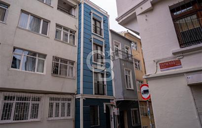 Beyoğlu Kalyoncu Kulluğu Mahallesi nde Komple Satılık Bina