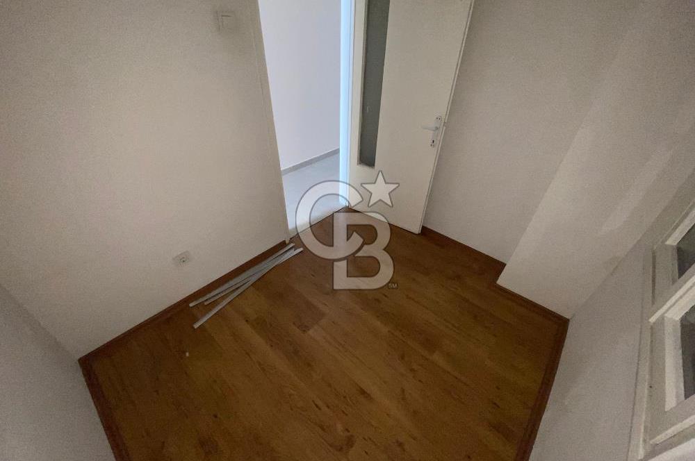 KARŞIYAKA DONANMACI MUHTEŞEM DENİZ MANZ.SATILIK 4+1 YALI DAİRESİ