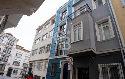 Beyoğlu Kalyoncu Kulluğu Mahallesi nde Komple Satılık Bina