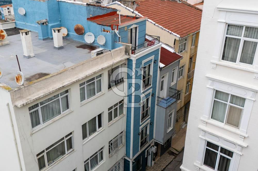 Beyoğlu Kalyoncu Kulluğu Mahallesi nde Komple Satılık Bina