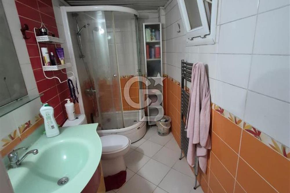 Körfezköy Nar Evleri Sitesinde Deniz Manzaralı Kiralık Daire.