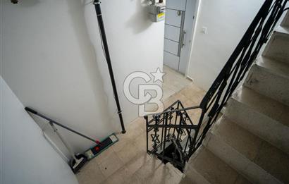 Beyoğlu Kalyoncu Kulluğu Mahallesi nde Komple Satılık Bina