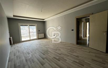 ÇİĞLİ UĞUR MUMCU'DA KİRALIK 2+1 KAPALI MUTFAKLI SIFIR DAİRE