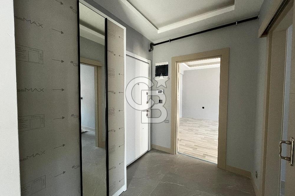 ÇİĞLİ UĞUR MUMCU'DA KİRALIK 2+1 KAPALI MUTFAKLI SIFIR DAİRE