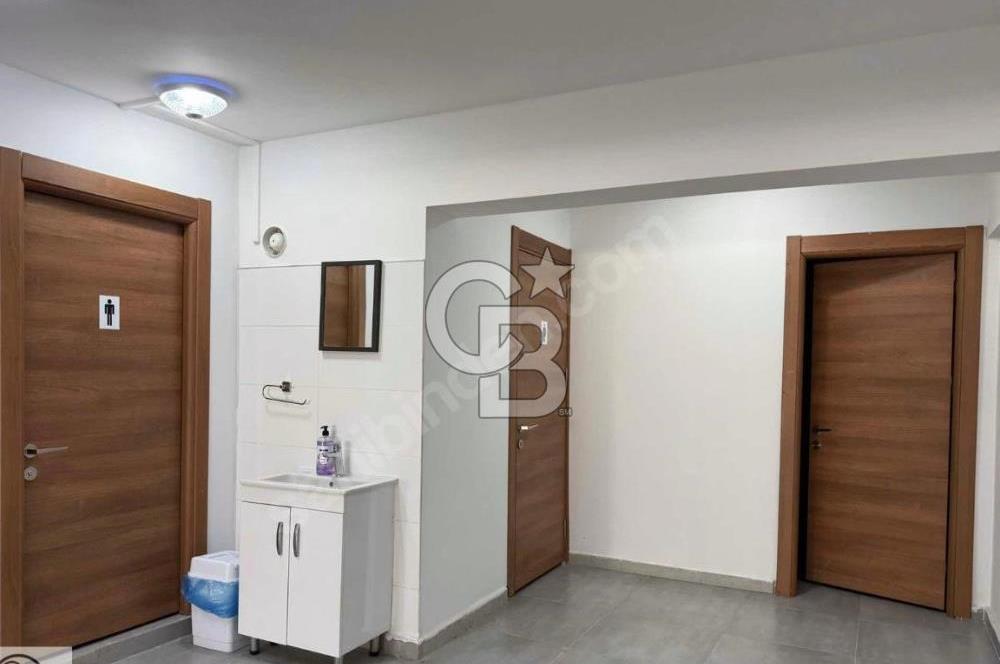 EVONA'DAN MURADİYE'DE GÜZEL KONUMLU SATILIK DÜKKAN