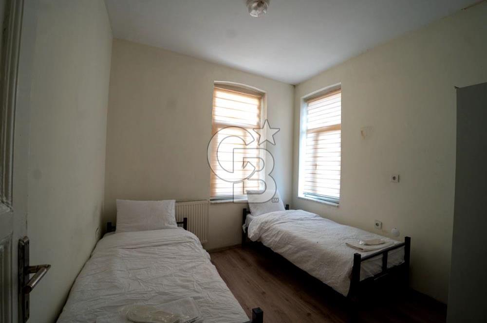 Beyoğlu Kamer Hatun Mahallesi nde Komple Satılık Bina