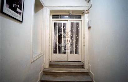 Beyoğlu Kamer Hatun Mahallesi nde Komple Satılık Bina