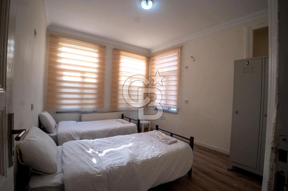 Beyoğlu Kamer Hatun Mahallesi nde Komple Satılık Bina