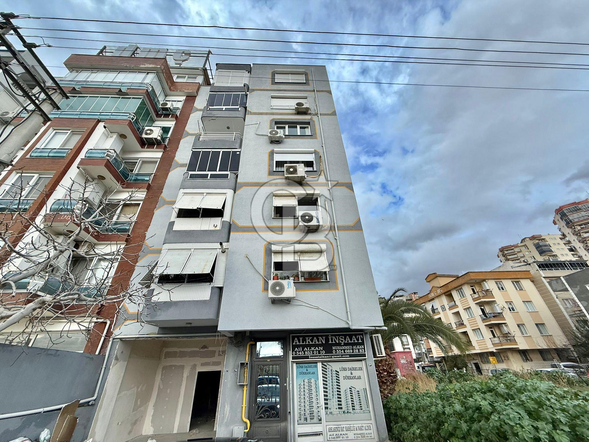 BAYRAKLI FUAT EDİP BAKSI MAHALLESİ 2+1 SATILIK DAİRE