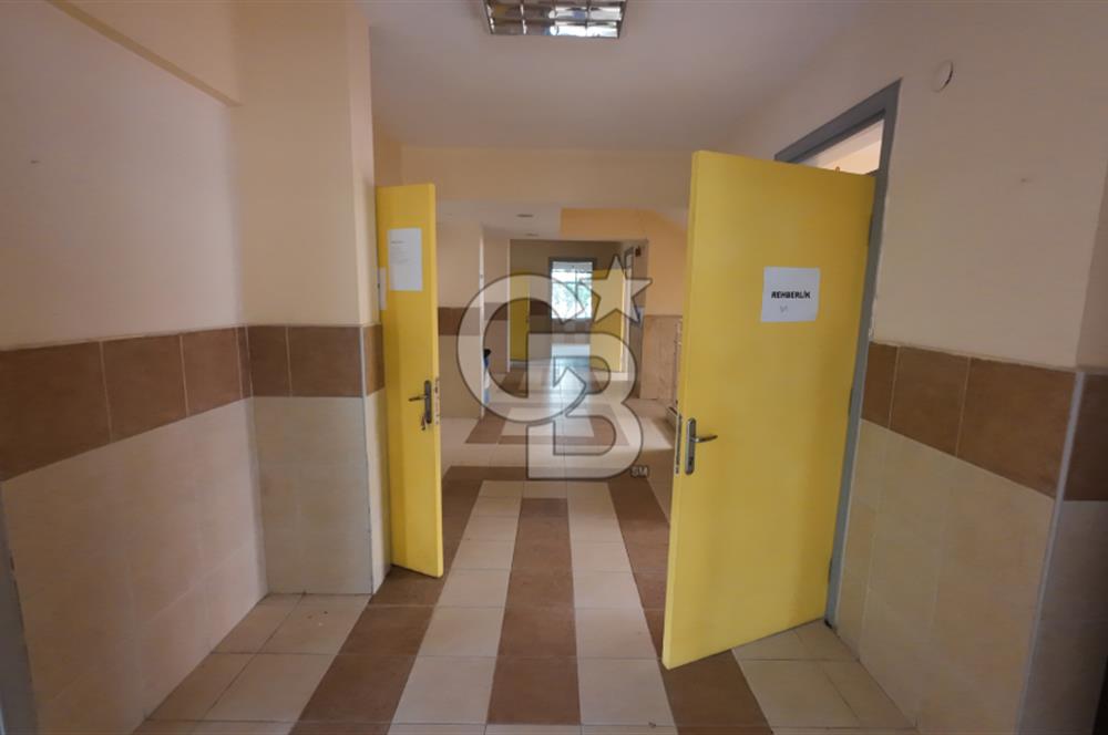 OKULLAR BÖLGESİNDE 3 KATLI, 750 m2, BAHÇELİ KOMPLE KİRALIK BİNA