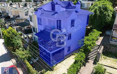 CB ENVOY'dan Topçular'da Havuzlu Site İçi 5+2 Fourleks Villa