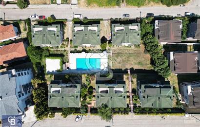 CB ENVOY'dan Topçular'da Havuzlu Site İçi 5+2 Fourleks Villa