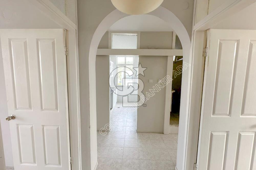 ŞEHİR MERKEZİNDE OTOPARKLI ASANSÖRLÜ KAPALI MUTFAK DAİRE