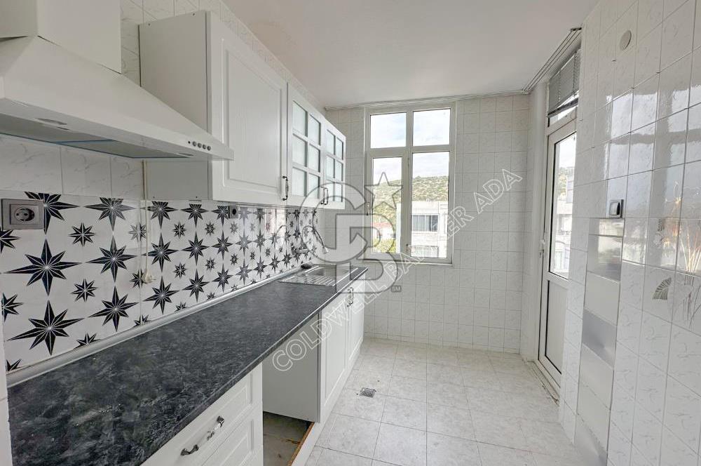 ŞEHİR MERKEZİNDE OTOPARKLI ASANSÖRLÜ KAPALI MUTFAK DAİRE