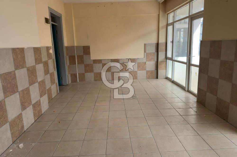 OKULLAR BÖLGESİNDE 3 KATLI, 750 m2, BAHÇELİ KOMPLE KİRALIK BİNA