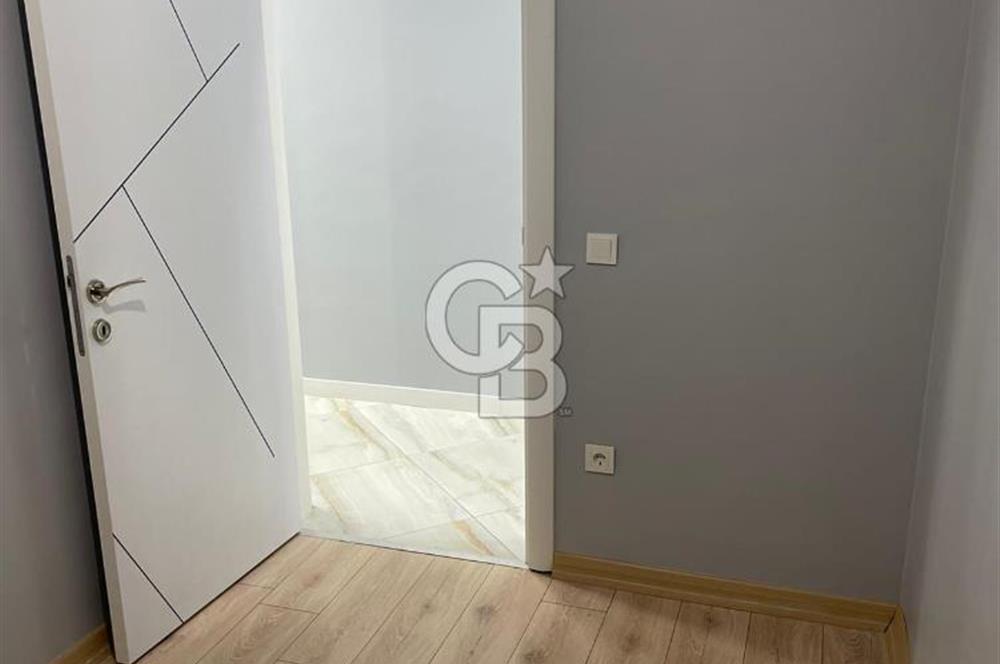 Fatih Caddesi'nin Başında Kiralık 2+1 Daire 