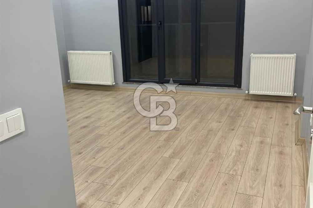 Fatih Caddesi'nin Başında Kiralık 2+1 Daire 