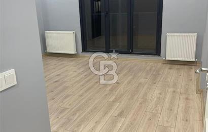 Fatih Caddesi'nin Başında Kiralık 2+1 Daire 