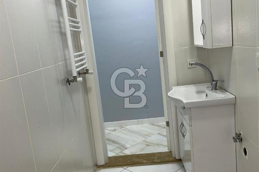 Fatih Caddesi'nin Başında Kiralık 2+1 Daire 