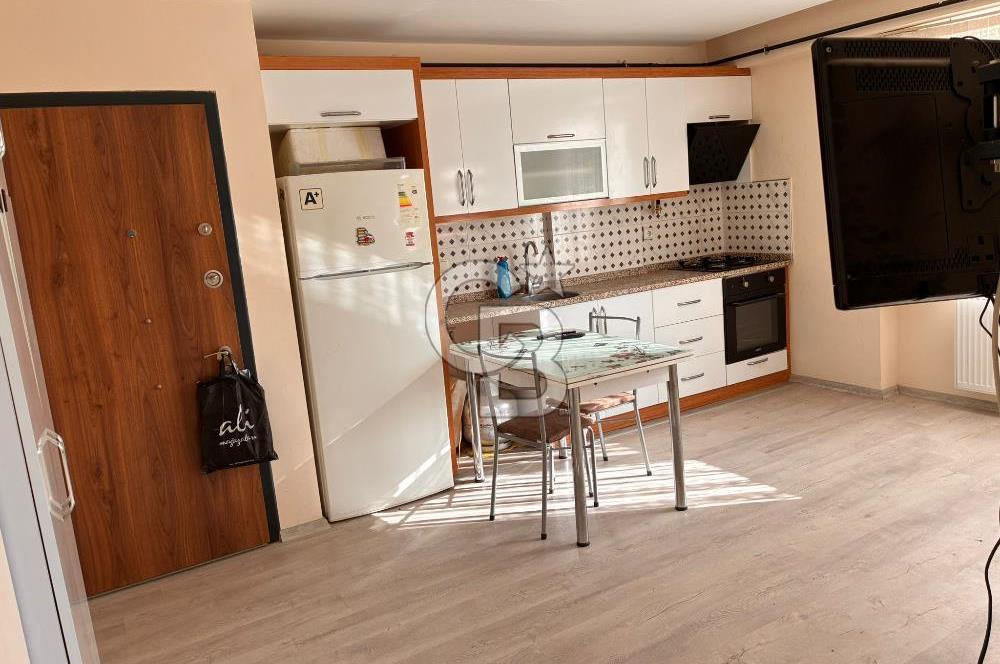 SEYREK ÇARŞI İÇİNDE EŞYALI SATILIK 1+1 DAİRE