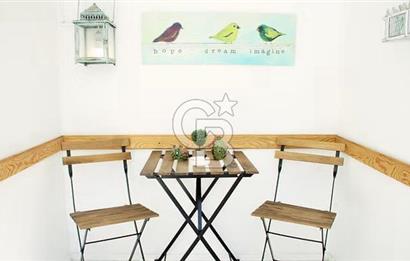 Alaçatı merkezde 7 odalı butik otel acil