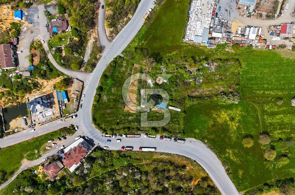 Çekmeköy Ömerli 3000 m2 Kiralık Parsel