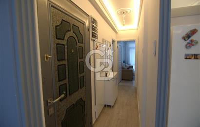 Karşıyaka Çarşıda Satılık 2+1 Tadilatlı Daire
