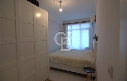 Karşıyaka Çarşıda Satılık 2+1 Tadilatlı Daire