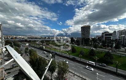 Bornova Kazımdirik Mahallesinde Tadilatlı 3+1 Merkezi Daire