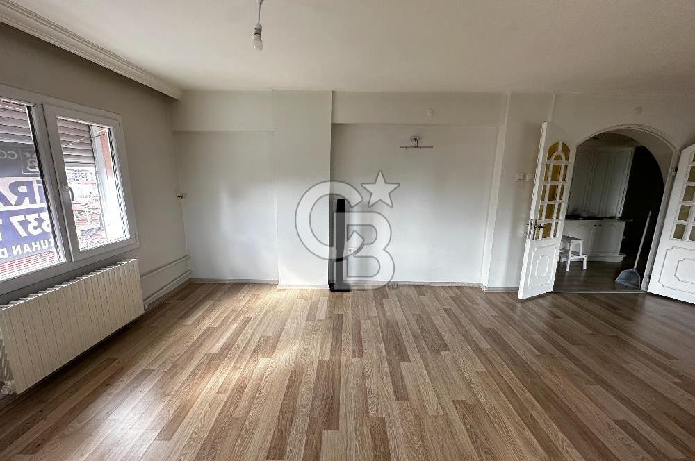 Bornova Kazımdirik Mahallesinde Tadilatlı 3+1 Merkezi Daire