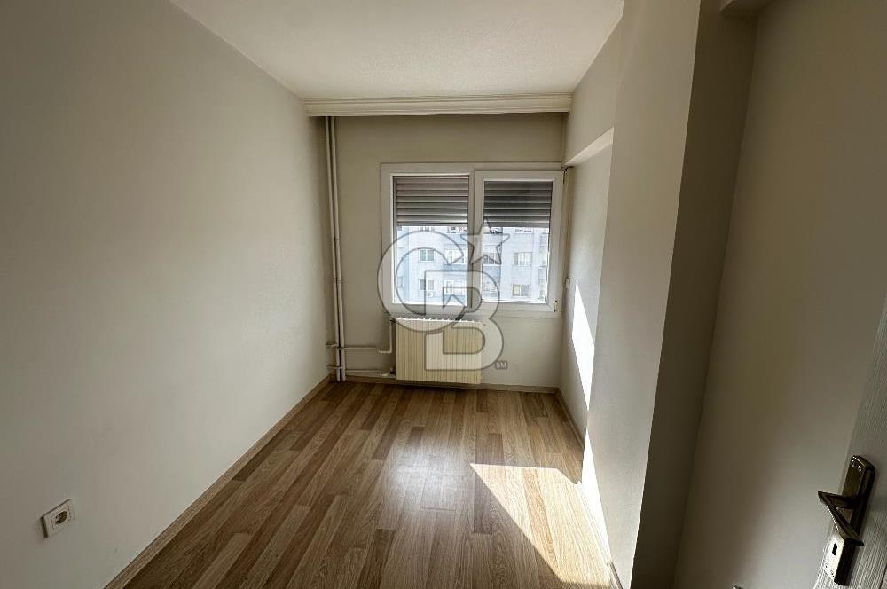 Bornova Kazımdirik Mahallesinde Tadilatlı 3+1 Merkezi Daire