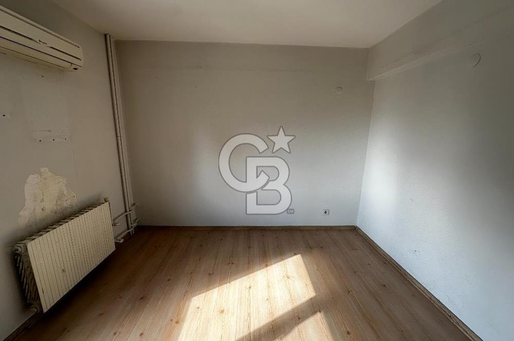 Bornova Kazımdirik Mahallesinde Tadilatlı 3+1 Merkezi Daire