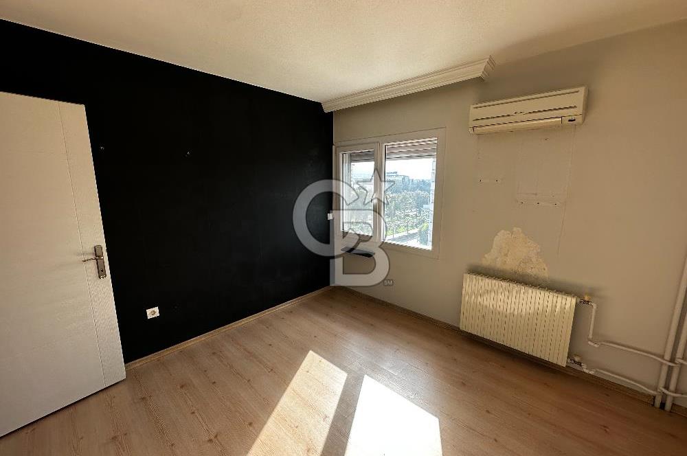 Bornova Kazımdirik Mahallesinde Tadilatlı 3+1 Merkezi Daire