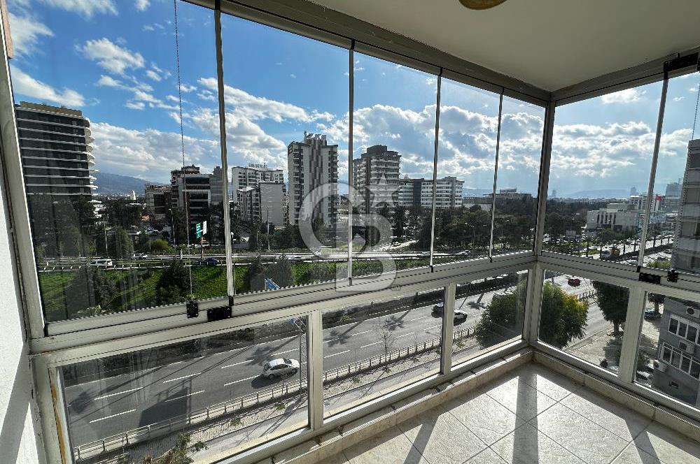 Bornova Kazımdirik Mahallesinde Tadilatlı 3+1 Merkezi Daire