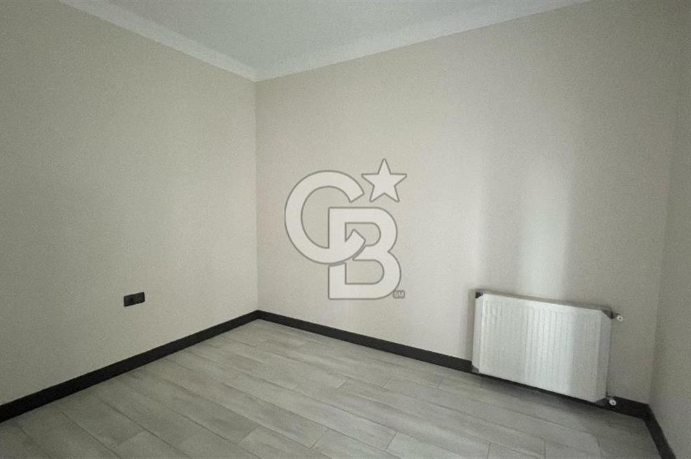 MENEMEN 85.YIL MAHALLESİ BAHÇELİ 1+1 SATILIK DAİRE