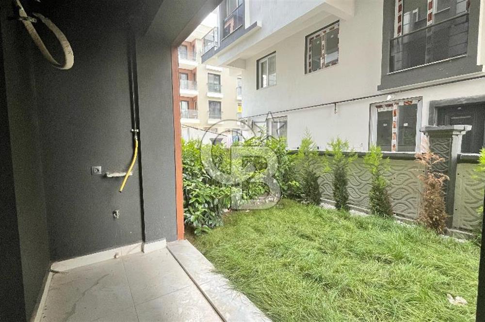 MENEMEN 85.YIL MAHALLESİ BAHÇELİ 1+1 SATILIK DAİRE