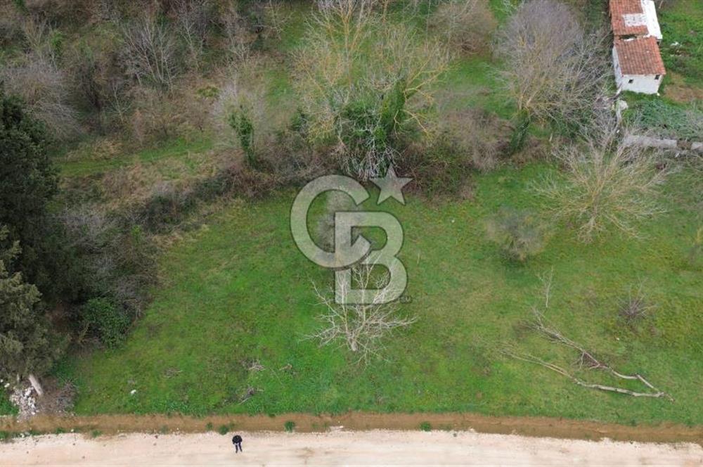 İZMİT ARIZLI'DA DENİZ MANZARALI %20 İMARLI 425 M² SATILIK ARSA