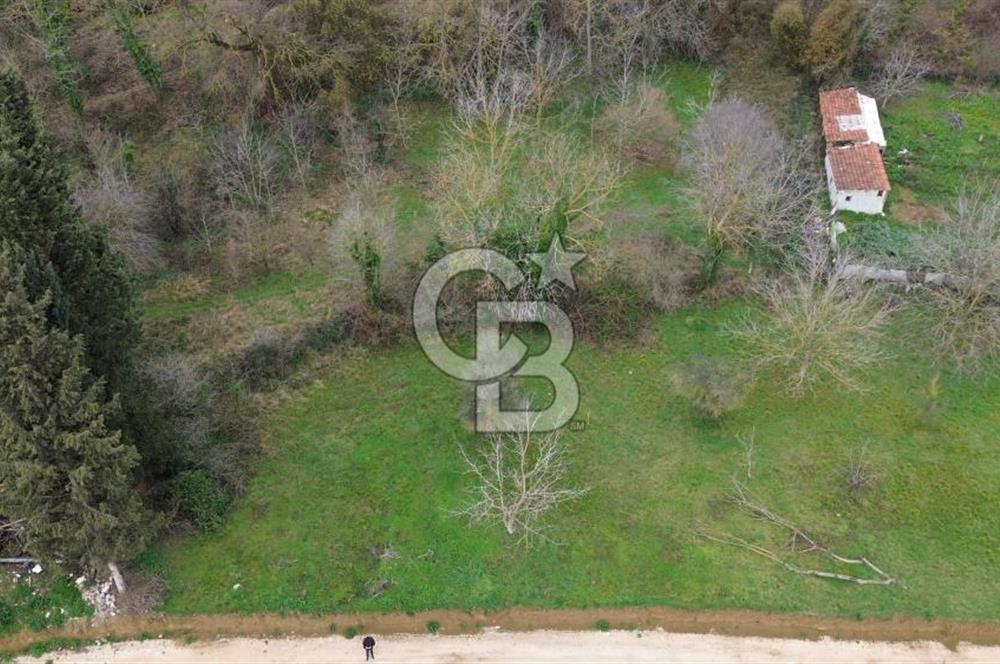 İZMİT ARIZLI'DA DENİZ MANZARALI %20 İMARLI 425 M² SATILIK ARSA