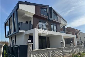 DİKİLİ'DE ÖZEL MİMARİ, GENİŞ YÜKSEK TAVANLI LÜKS AKILLI VİLLA - 6 - 334279