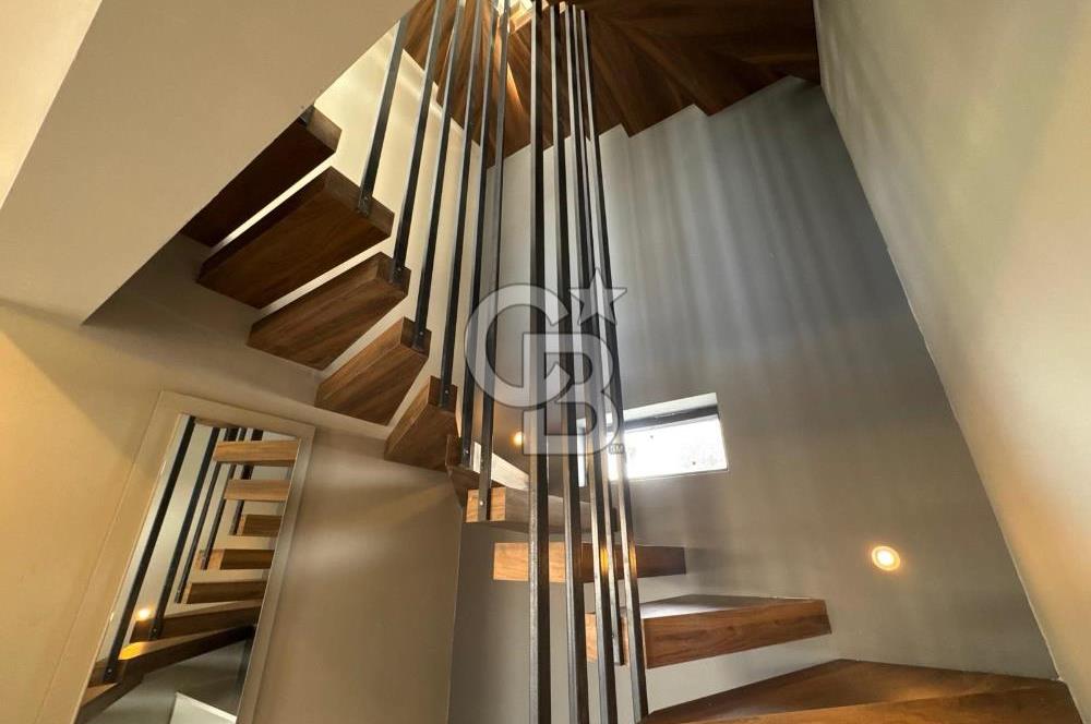 DİKİLİ'DE ÖZEL MİMARİ, GENİŞ YÜKSEK TAVANLI LÜKS AKILLI VİLLA