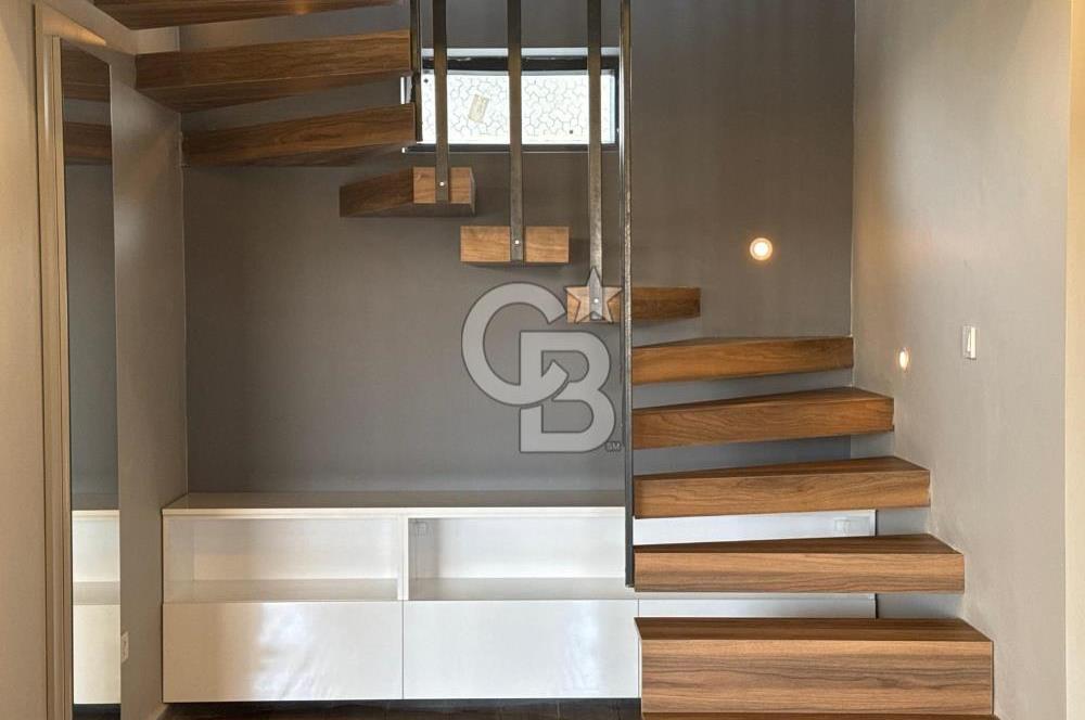 DİKİLİ'DE ÖZEL MİMARİ, GENİŞ YÜKSEK TAVANLI LÜKS AKILLI VİLLA