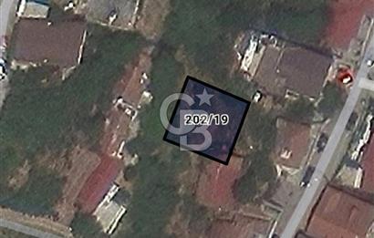 İZMİT SERDAR'DA MANZARALI 210 M2 SATILIK ARSA CB TOWER